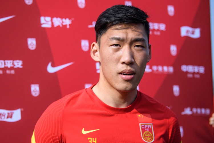  北青體育：朱辰杰是否以“面具人”形象出戰(zhàn)18強(qiáng)賽，仍需多方溝通