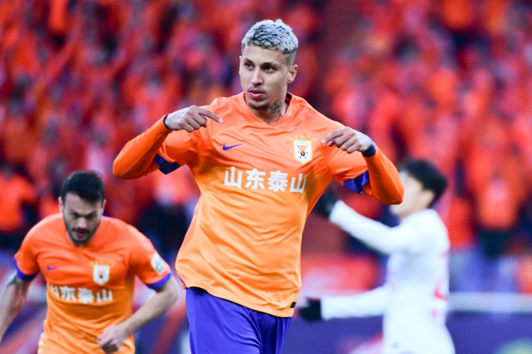  克雷桑：今天我們有理由慶祝，五外援對(duì)提升勝率會(huì)有非常大的幫助