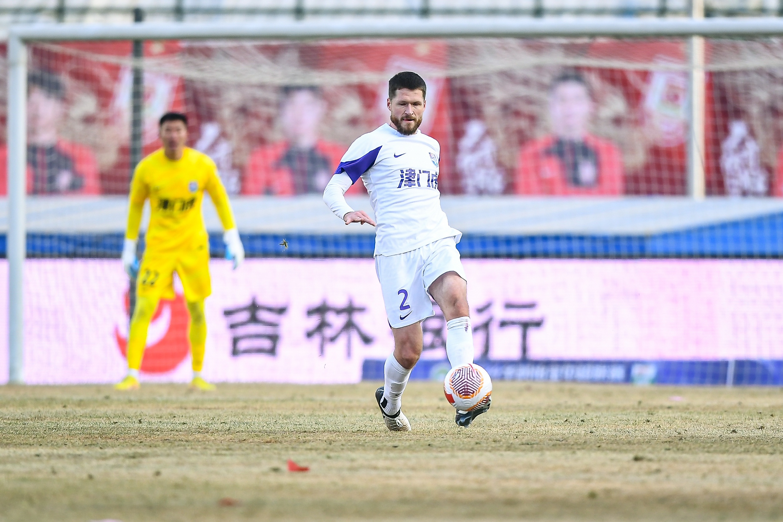  津門虎舊將亞冠對(duì)決格蘭特勝出，津媒：他離開(kāi)津門虎因存?zhèn)‰[患