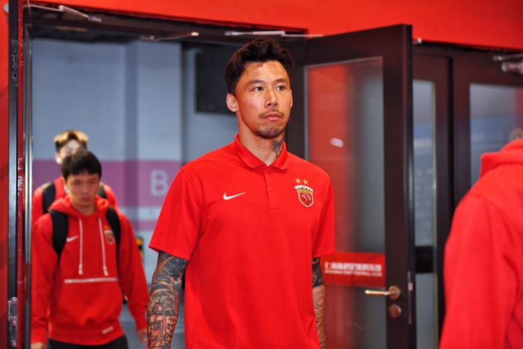  球迷：沒了奧斯卡果然啥也不是，張琳芃和徐新是真不行