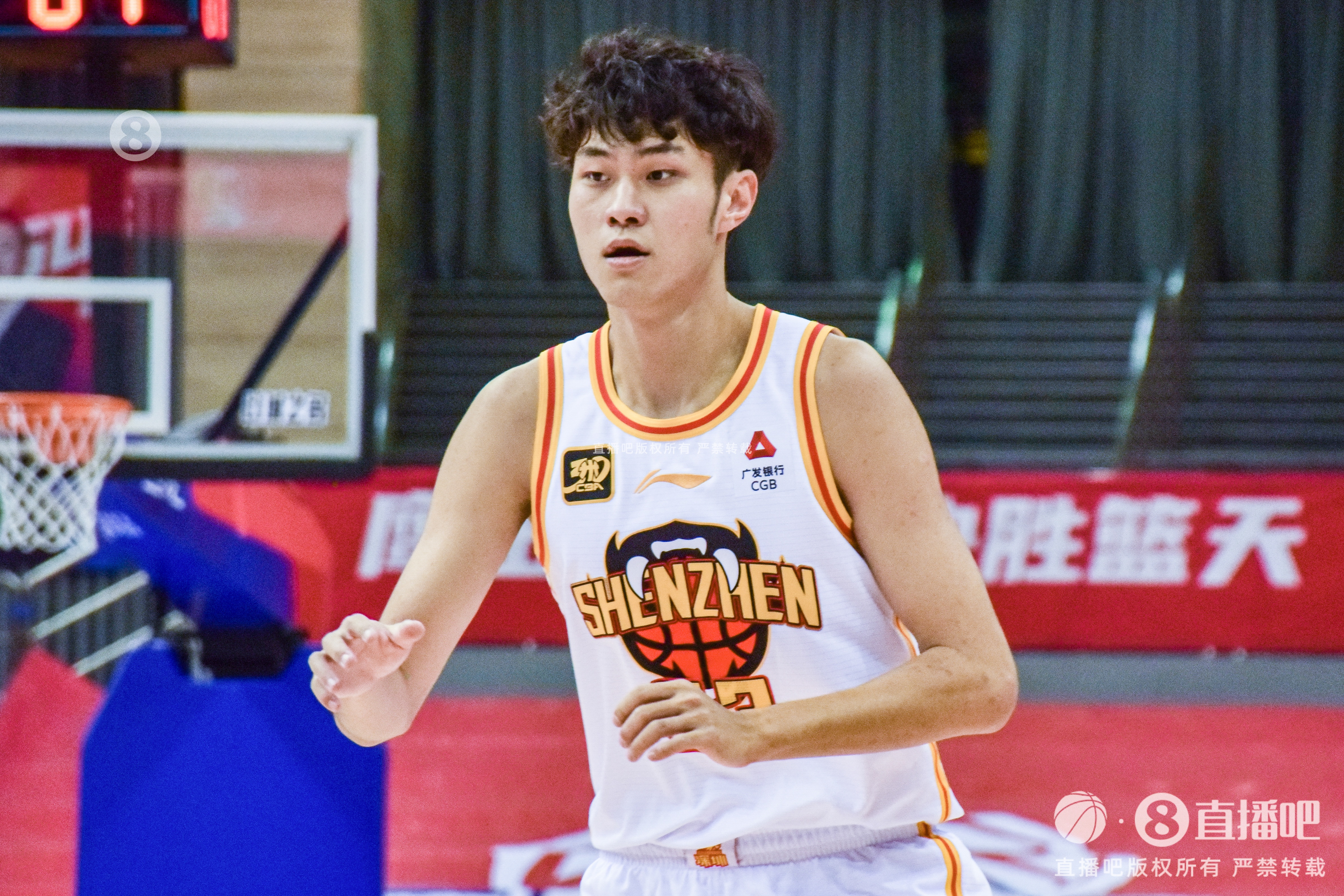  球隊主攻點！王浩然16中8拿到全隊最高20分外加2板4助2斷