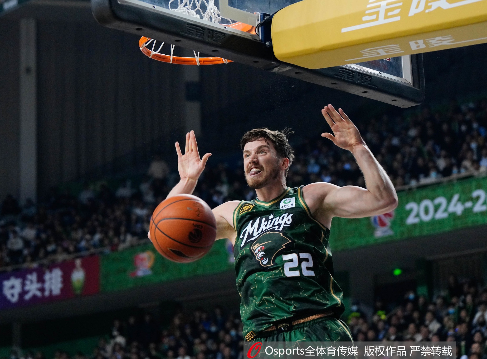  積極高效！利夫半場8中6拿到14分6板2助1斷