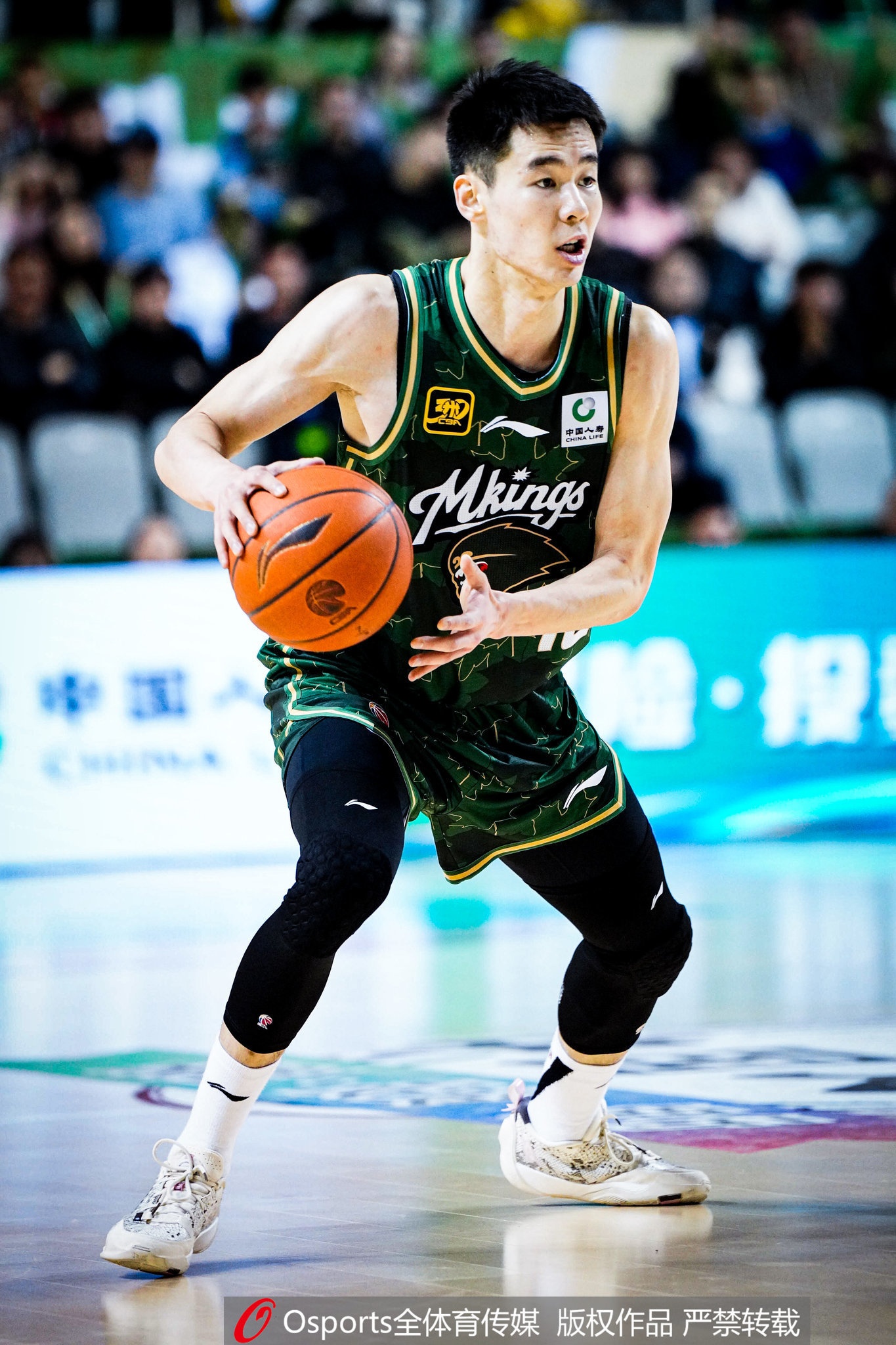  能投能造殺傷！郭昊文首節(jié)2記三分拿到10分1助 罰球5中4