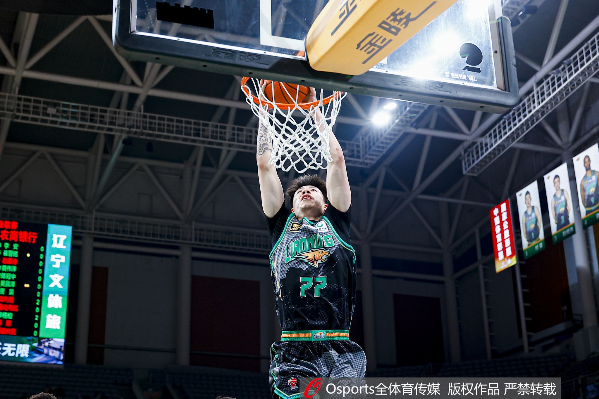  合理且高效！張鎮(zhèn)麟出場24分鐘10中6得12分&送6助攻 正負值+28